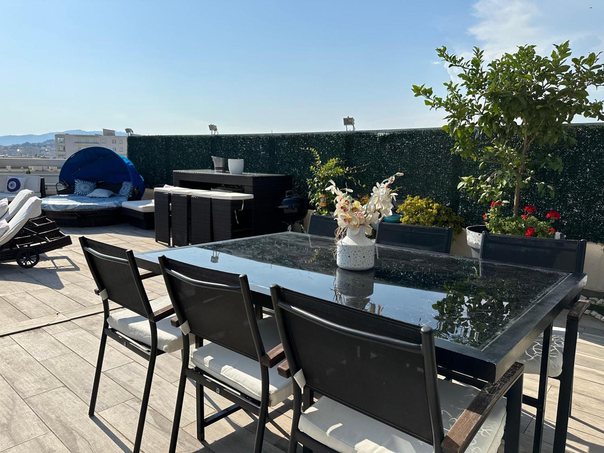 Cannes Croisette Sea & Sky Exterior photo